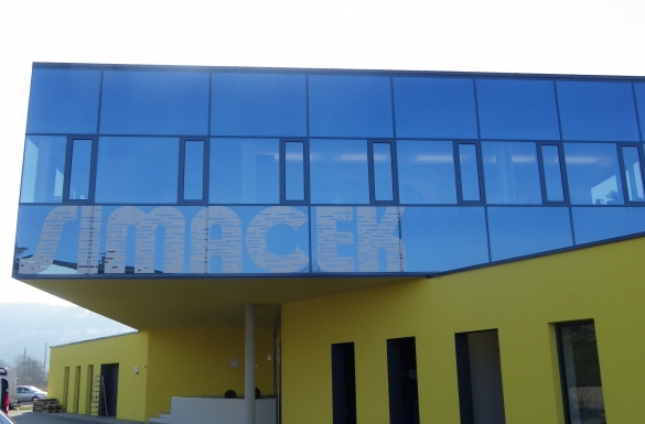 Gewerbebau Simacek - Hentschläger Bau GmbH