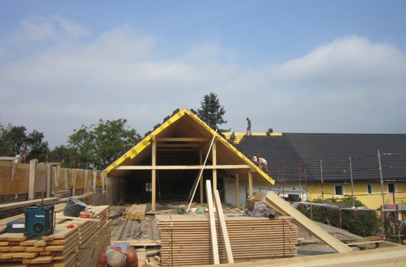 Dachstuhl - Erneuerung - Bauernhof Ried - Hentschläger Holzbau - Zimmerei