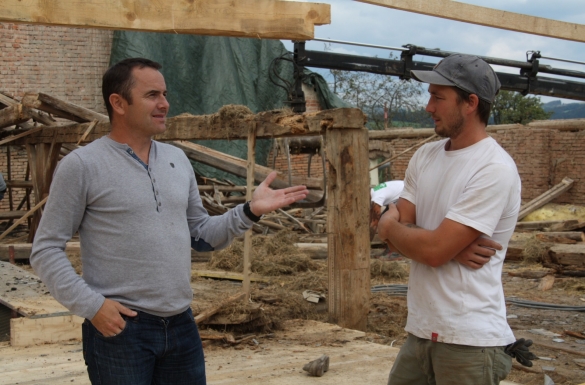 Dachstuhl - Erneuerung - Bauernhof Ried - Hentschläger Holzbau - Zimmerei