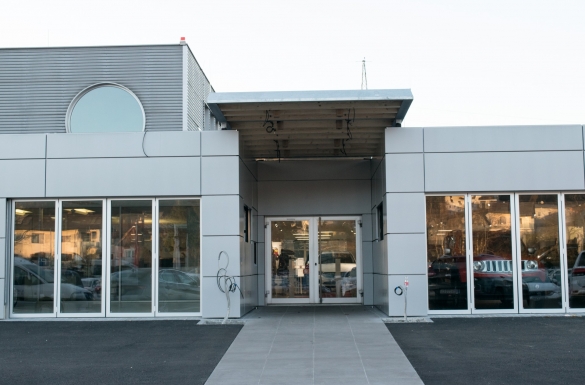 Autohaus Wipplinger - Aufstockung - Hentschläger Bau GmbH - Baufirma in Perg