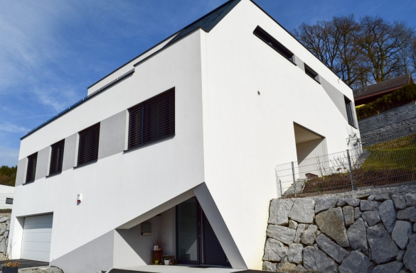 Hentschläger Privatbau - Einfamilienhaus in Perg - Baufirma in Langenstein - Wir bauen Ihr Haus!