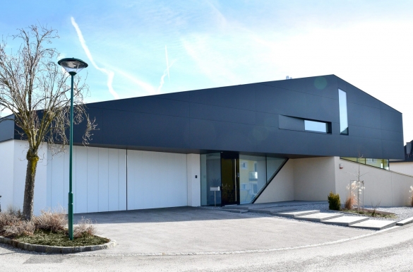 Einfamilienhaus in Ried/Rdm. - Hentschläger Privatbau - Baufirma in Langenstein - Wir bauen Ihr Haus!