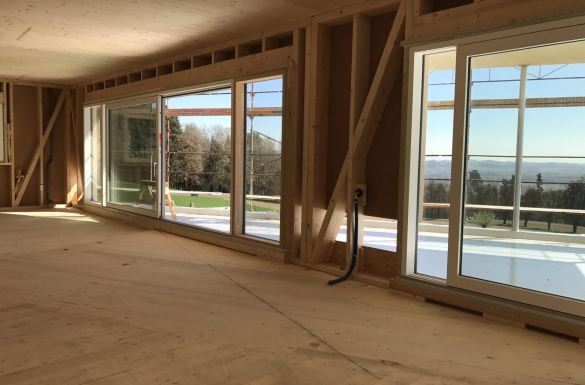 Massivholzbau-Aufstockung in Walding - Hentschläger Holzbau - Zimmerei 
