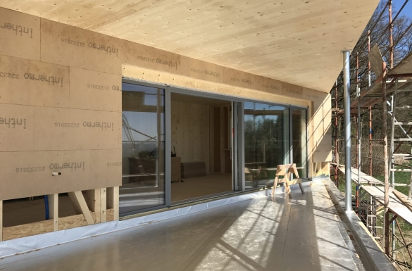 Massivholzbau-Aufstockung in Walding - Hentschläger Holzbau - Zimmerei 