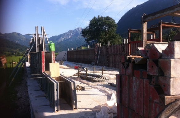 Fahrsiloanlage - Hentschläger Bau GmbH - Landwirtschaftliche Bauten - Baufirma in Perg