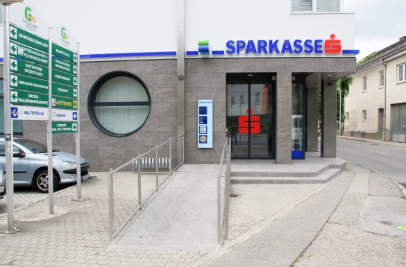 Sparkasse St. Georgen/Gusen - Hentschläger Bau GmbH - Baufirma in Perg - Kommunalbau