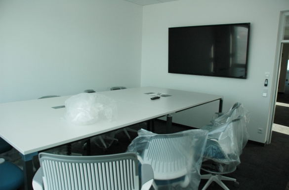 Gewerbebau Firma Kuka Bürogebäude - Hentschläger Bau GmbH - Baufirma in Langenstein