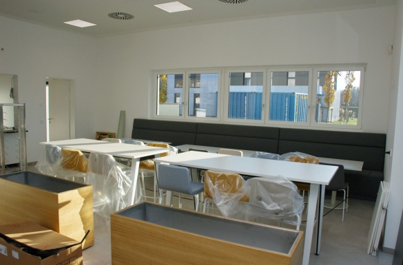 Gewerbebau Firma Kuka Bürogebäude - Hentschläger Bau GmbH - Baufirma in Langenstein