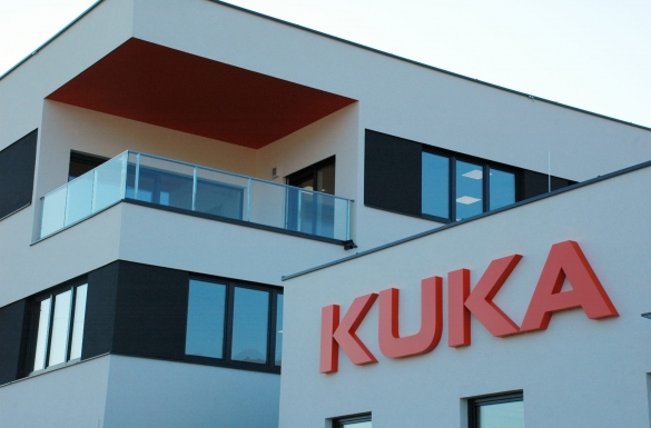 Gewerbebau Firma Kuka Bürogebäude - Hentschläger Bau GmbH - Baufirma in Langenstein