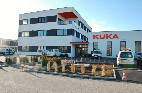 Gewerbebau Firma Kuka Bürogebäude - Hentschläger Bau GmbH - Baufirma in Langenstein