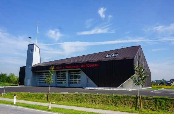 Neubau Feuerwehrhaus in Au - Hentschläger Bau GmbH - Baufirma in Langenstein Neubau Feuerwehrhaus in Au - Hentschläger Bau GmbH - Baufirma in Langenstein