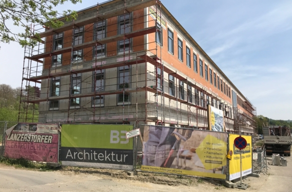 Bürocenter & Garagenpark Ottensheim - Hentschläger Bau GmbH