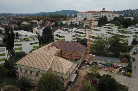 Dachstuhl - Hentschläger Holzbau - Waldorfpädagogik Linz