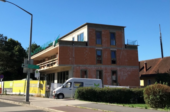 Mehrfamilienhaus und Restaurant - Hentschläger Bau GmbH