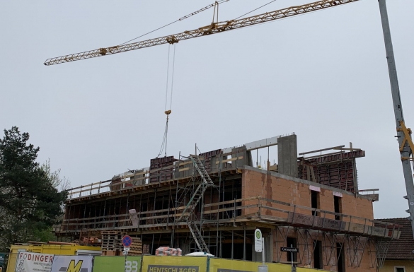 Mehrfamilienhaus und Restaurant - Hentschläger Bau GmbH