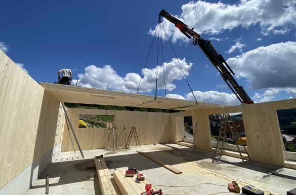 Aufstockung Einfamilienhaus - Hentschläger Holzbau - Zimmerei - Holzriegelbau