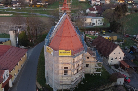 Neues Kirchendach für Niederzirking - Holzbau Hentschläger