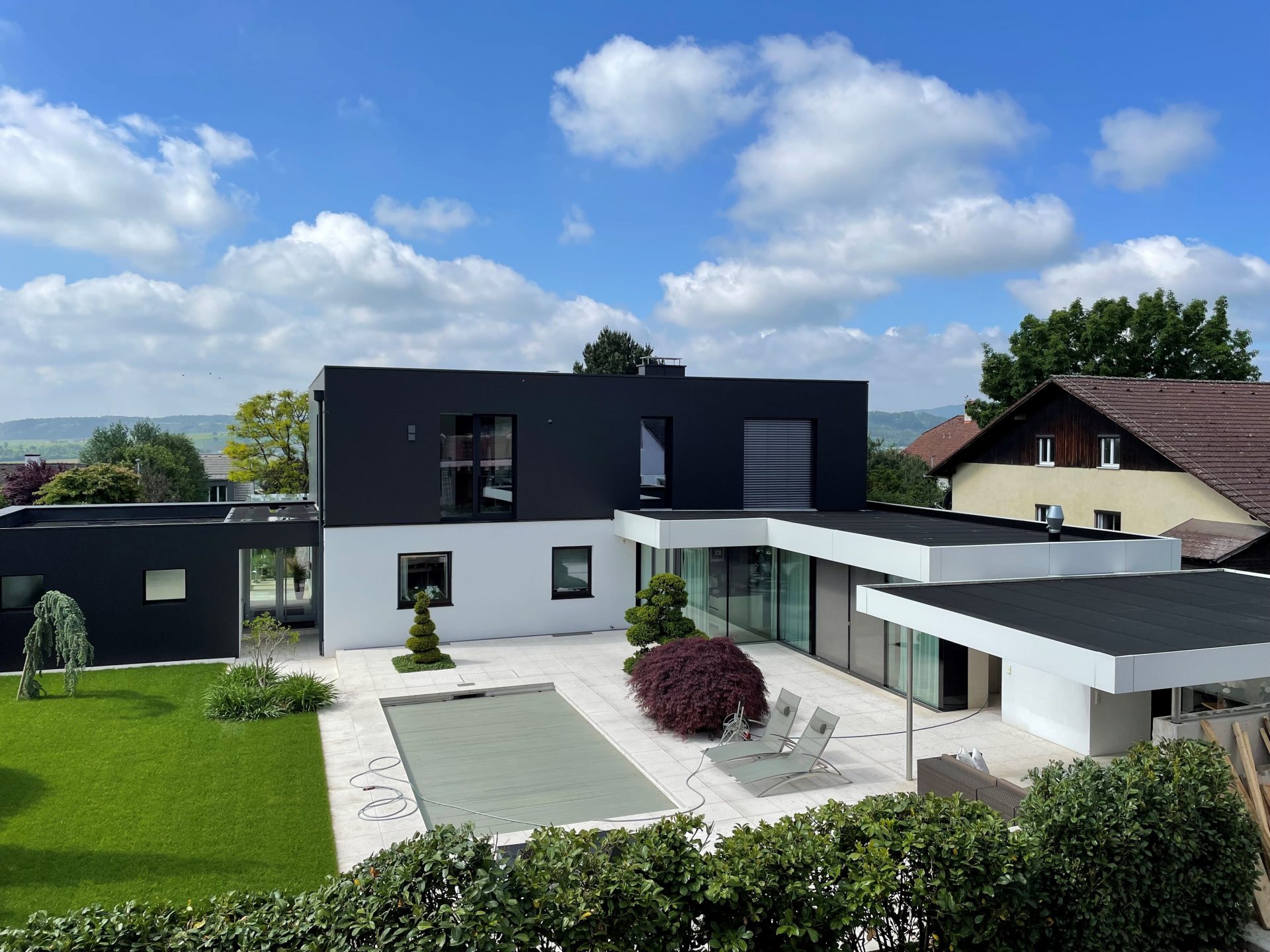 Riegelbau - Hentschläger Bau GmbH - Holzfertigbau - Holzhaus - Holzbauwelt - ökologisch bauen mit Holz - Zimmerer - Zimmermeisterhaus - Holzhausbau - Holz - bauen - Zimmerei - Klimaholzhäuser - Holzbauweise